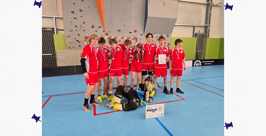 První místo ve florbalu